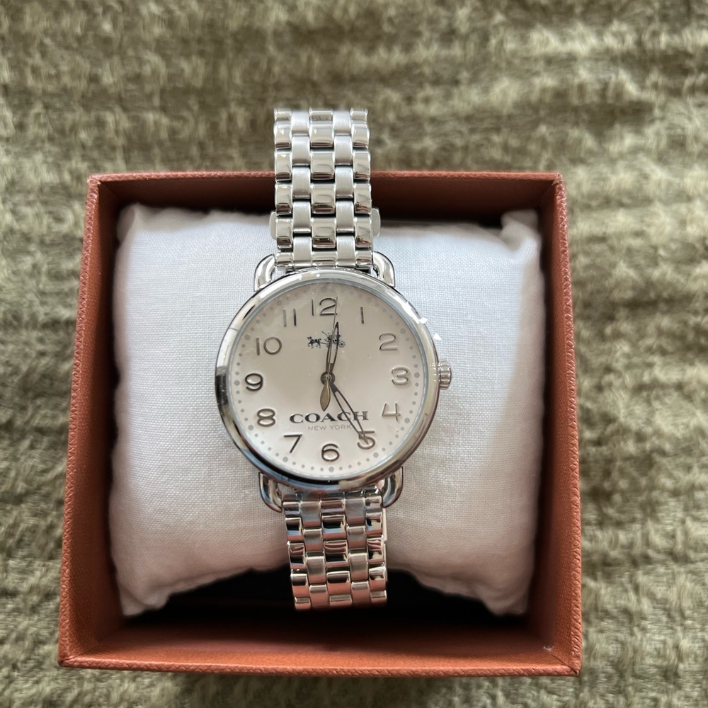 Coach watch